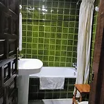 Ξενοδοχείο Albucasis 2*