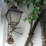 Ξενοδοχείο Albucasis 2*