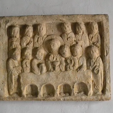 Готель Albucasis 2*