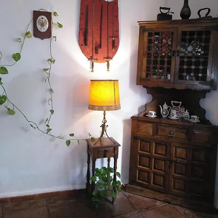 Albucasis Hotell
